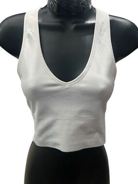 Athleta crop top